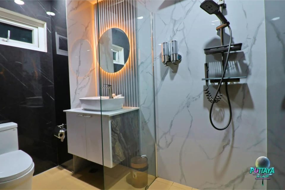 Shower, Toilet, Bathroom