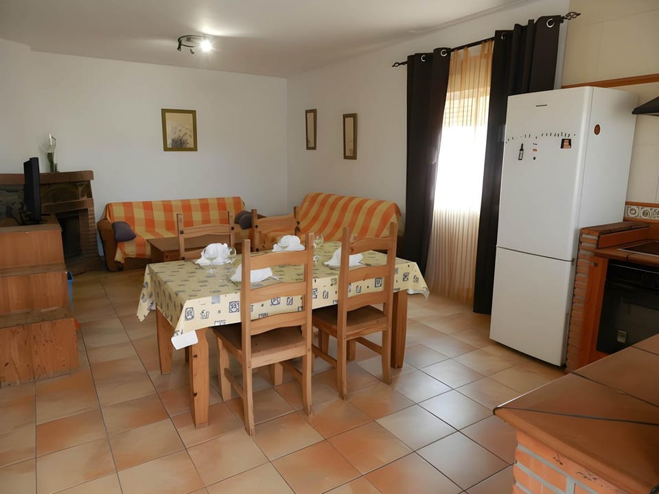 Casa con piscina privada en el palmar jardin parking privado cerca de la playa House in La Janda