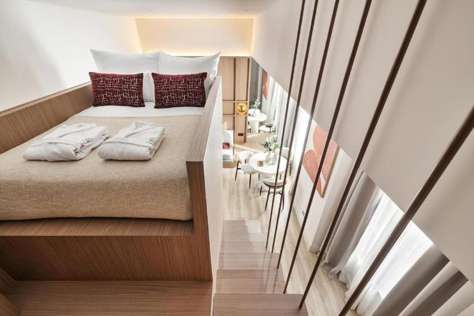 Bed, Living room, Photo of the whole room, Bedroom, towels, wardrobe