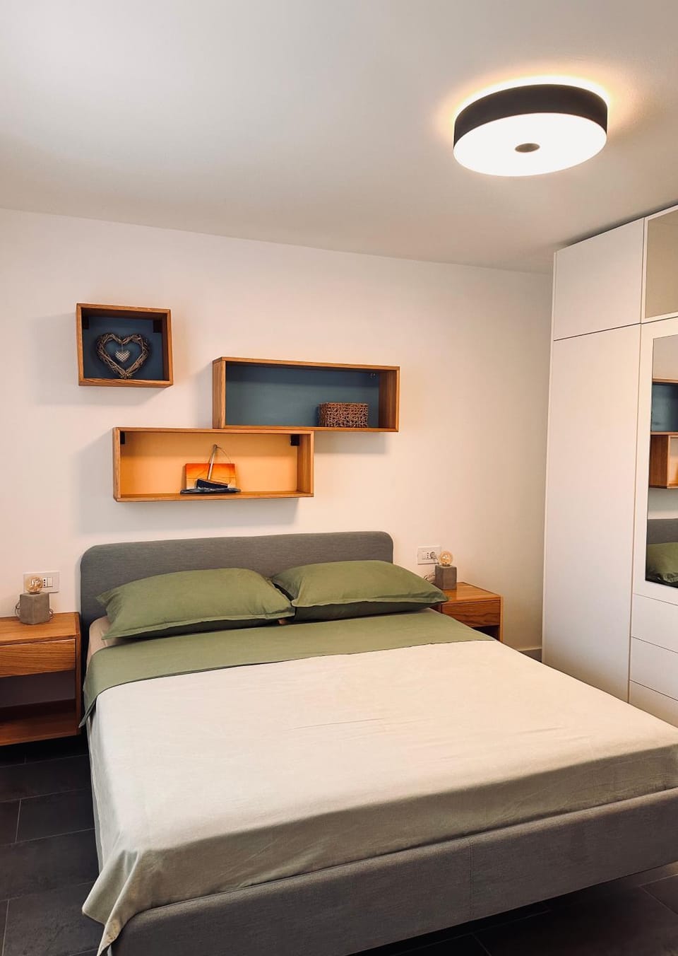 Bed, Bedroom, wardrobe