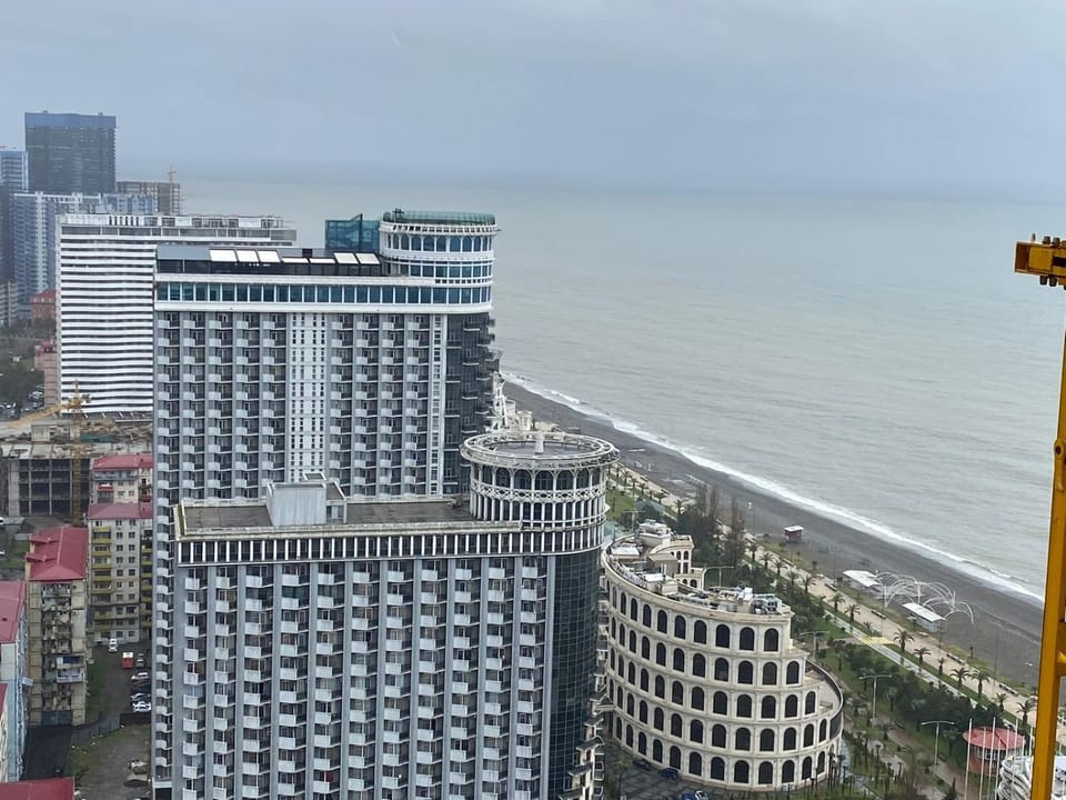 Property building, Nearby landmark, Sea view, Location