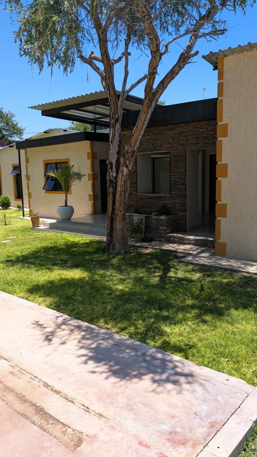 The Homely Curve Guesthouse Bed and Breakfast in Africa