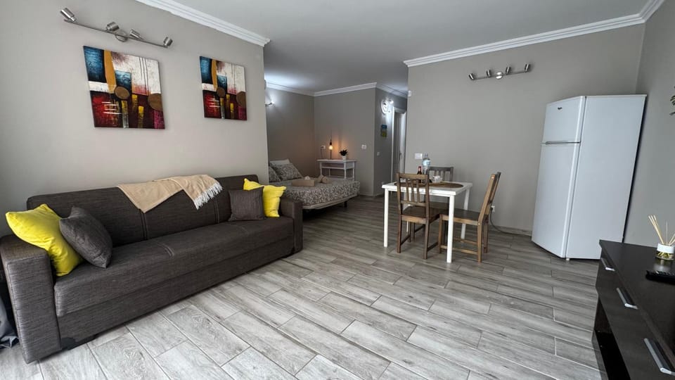 Green Park ApartHotel Tenerife Apartment hotel in Abona