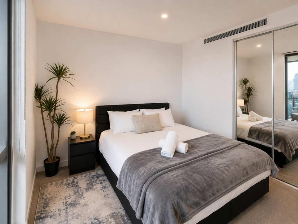 Skyline Bayview Suite Apartment in Southbank