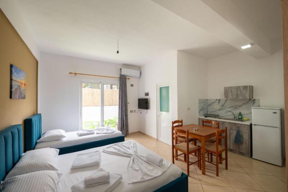 Seating area, Bedroom