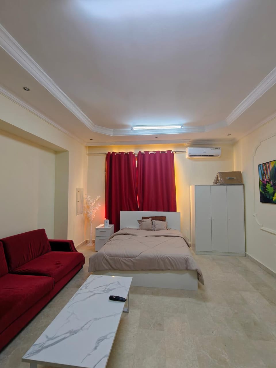 Perfect Private Cozy Studio In Mushrif Apartment in Abu Dhabi