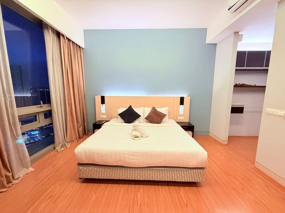 Bed, air conditioner