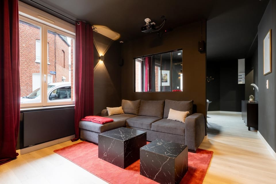 TV and multimedia, Living room, Seating area