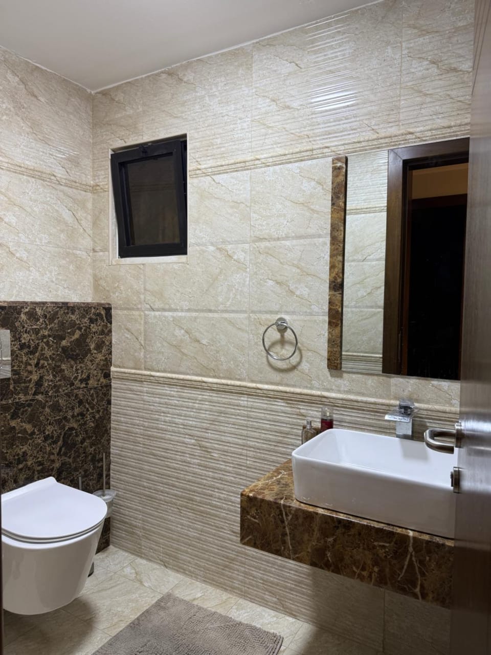 مطر Apartment in Africa