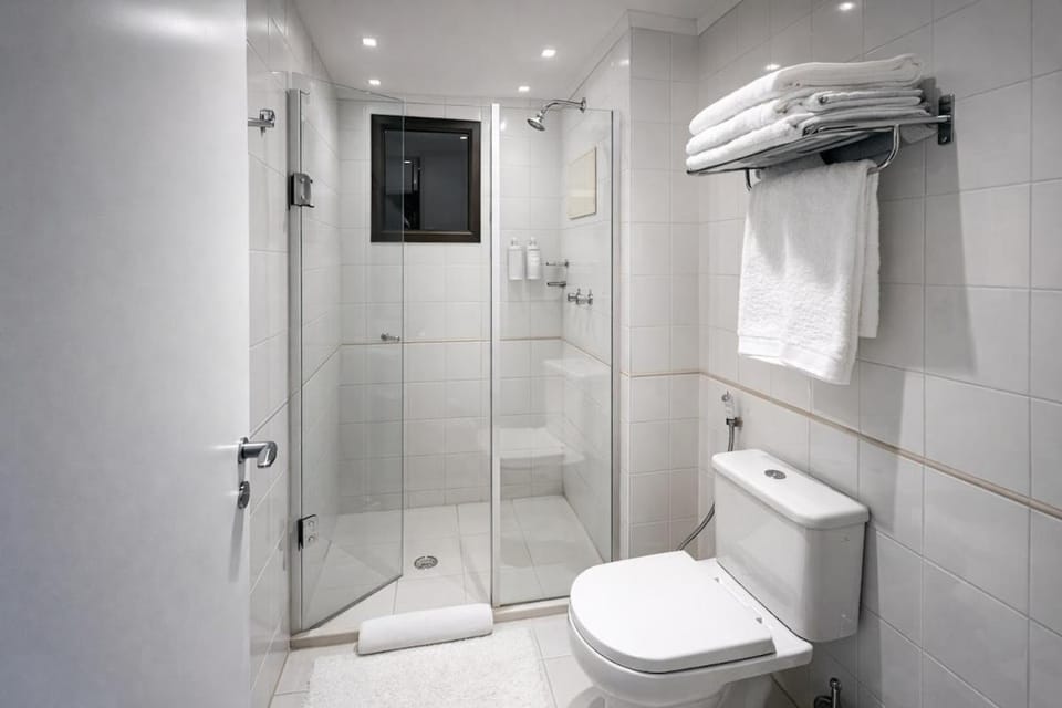 Vila Olímpia - Flat 2 Quartos, Recepção 24h, Vaga com Manobrista Apartment in Sao Paulo City