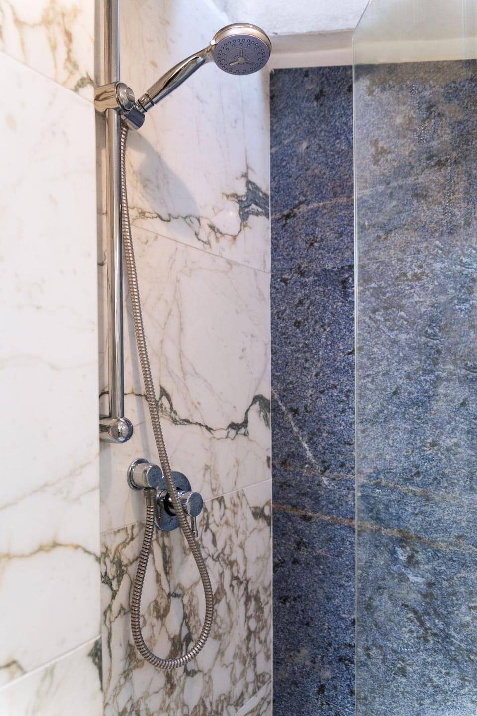 Modern Design Apartment in Historic Florence Apartment in Florence