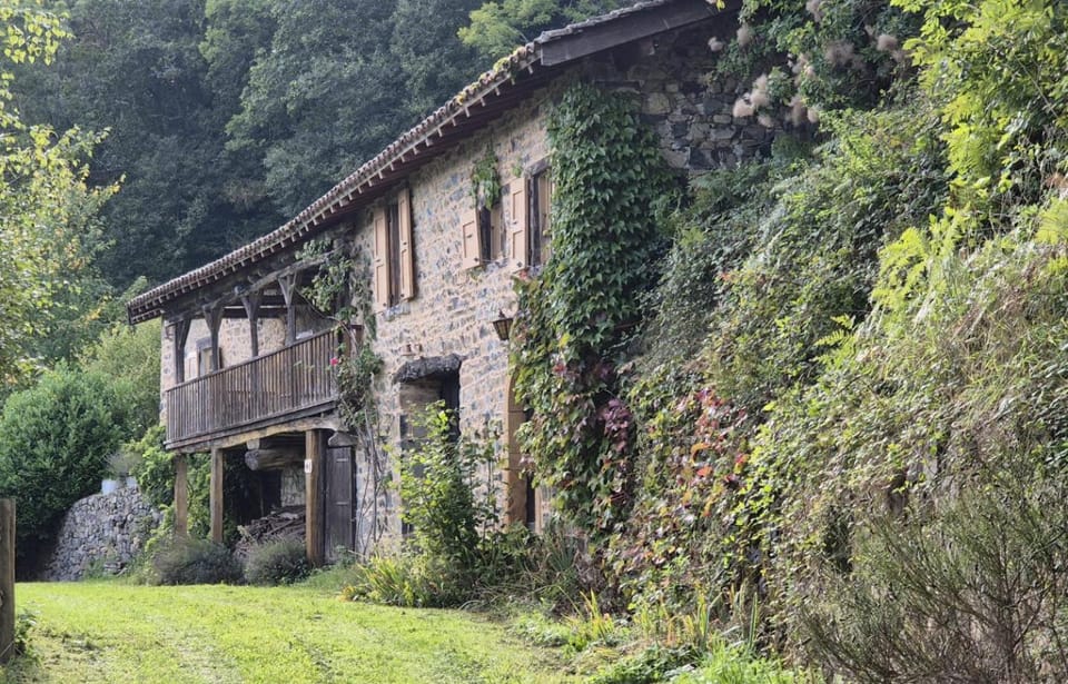 Le balcon de Vernay House in Auvergne-Rhône-Alpes