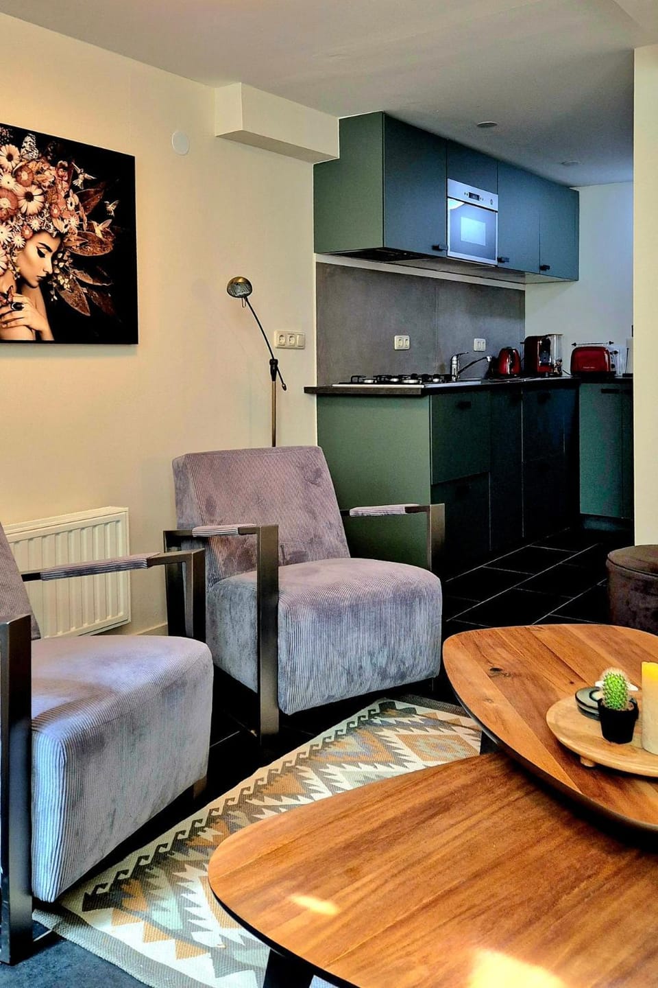 Kitchen or kitchenette, Living room
