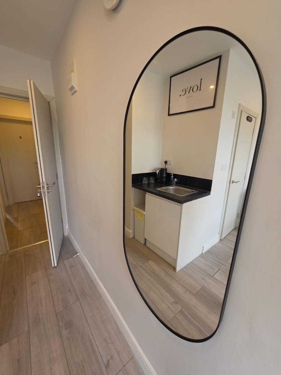 The Brigstock Nest Apartment in Croydon
