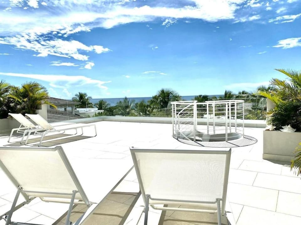 Day, Natural landscape, View (from property/room), Balcony/Terrace, sunbed