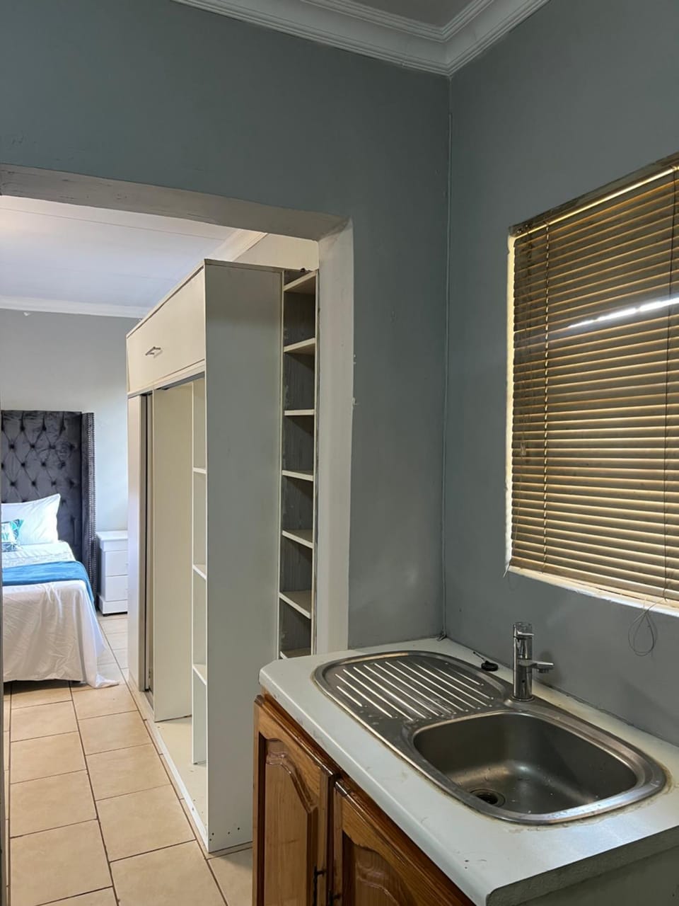 Bedroom, wardrobe