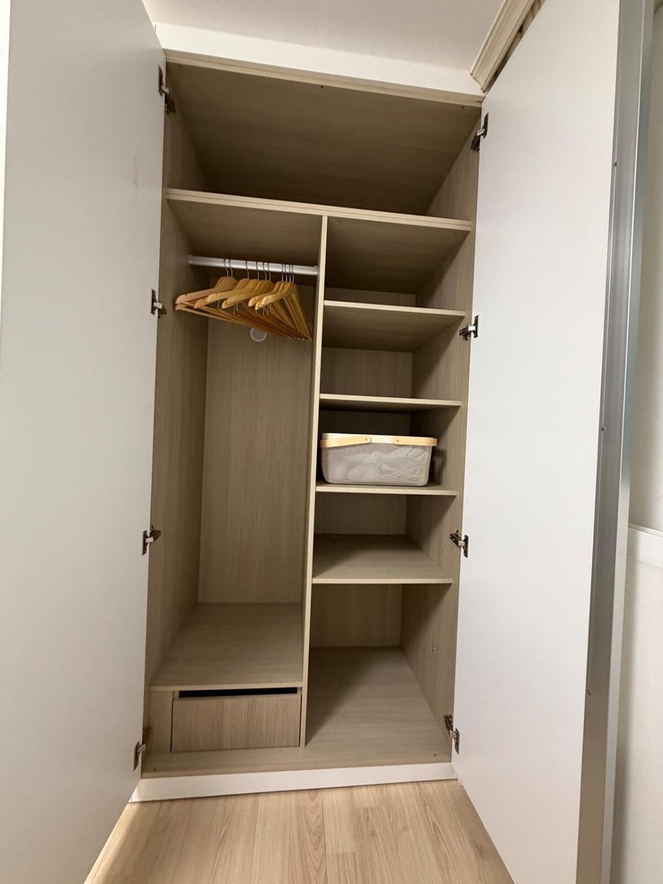 wardrobe