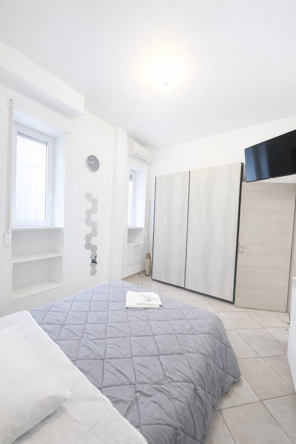 Domus Tiziano 30 meters from the C line Apartment in Rome