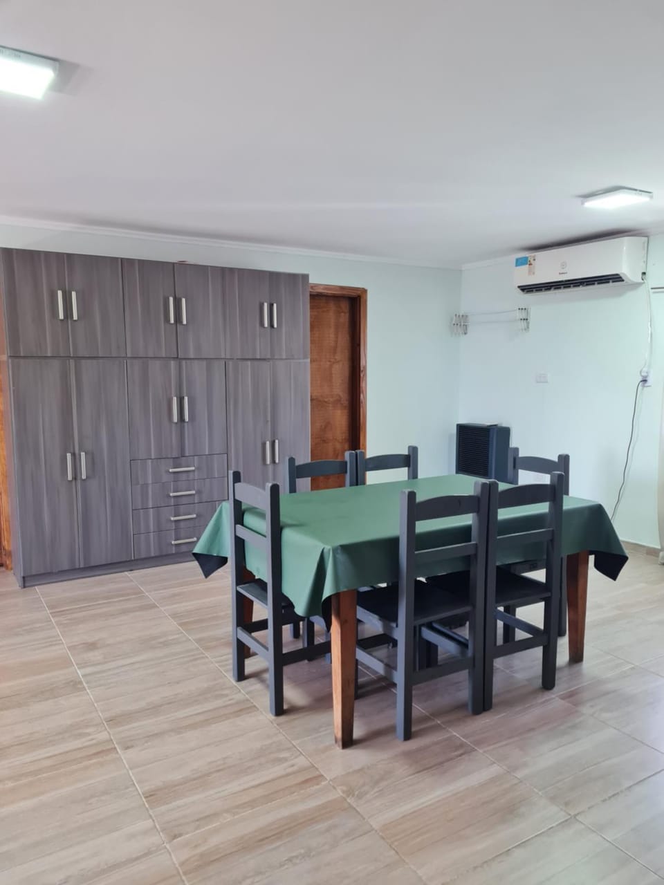 ARKIME HOUSE 1, grande y cómodo Apartment in Necochea