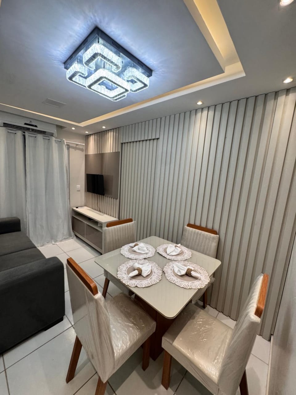TV and multimedia, Dining area