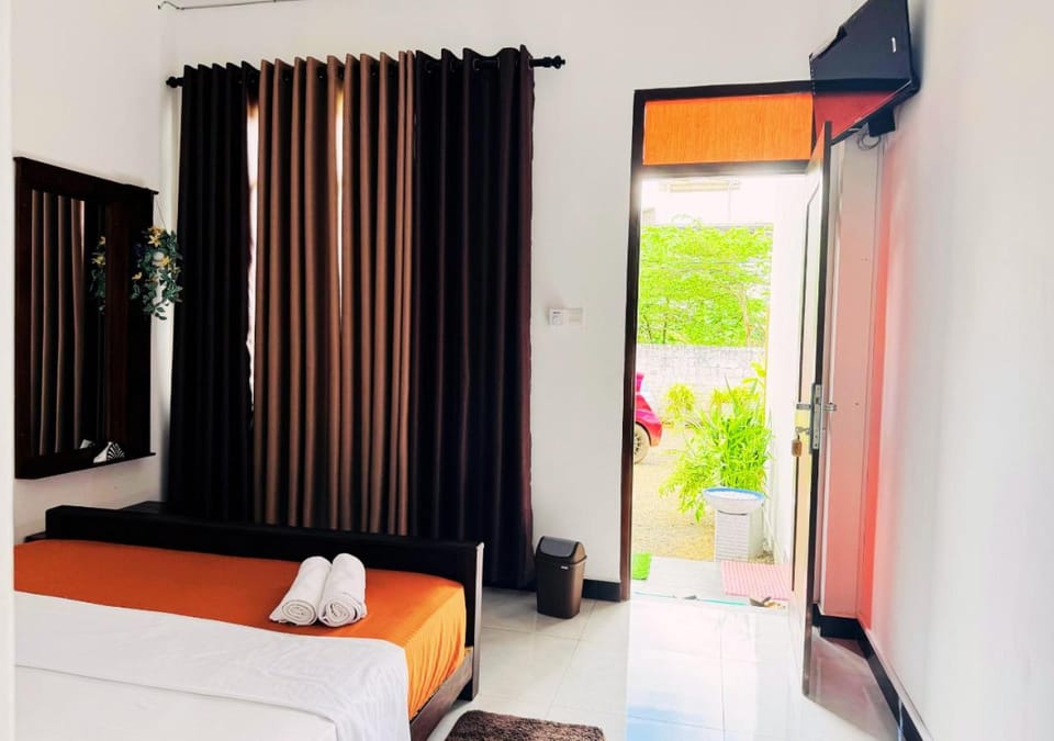 Bed, View (from property/room), Balcony/Terrace, Photo of the whole room, Bedroom, towels