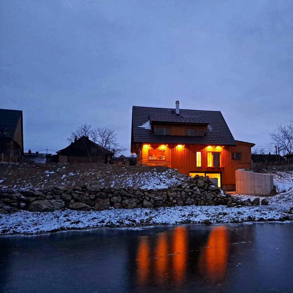 Vlkovská roubenka House in Czechia