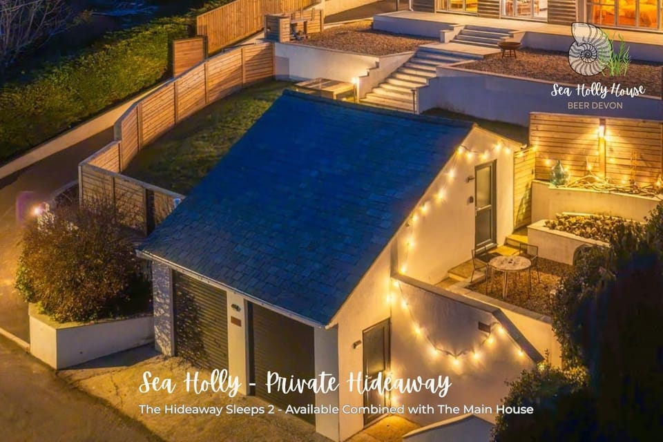 Sea Holly House & The Hideaway Coastal Stay House in East Devon District