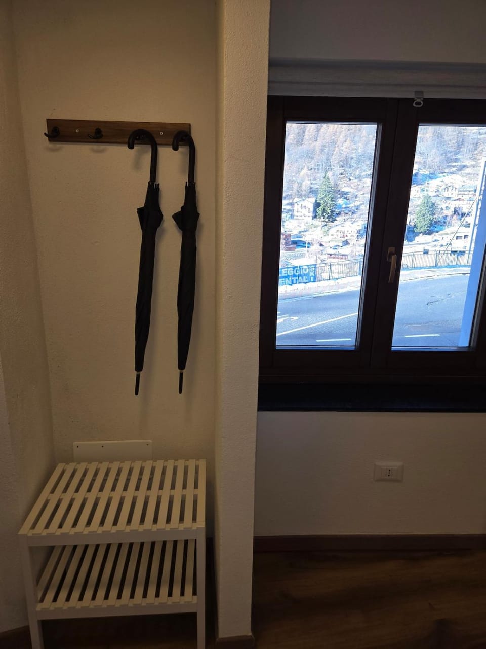 La Casa di Natan Ski In and Out Alpine Retreat House in Valtournenche