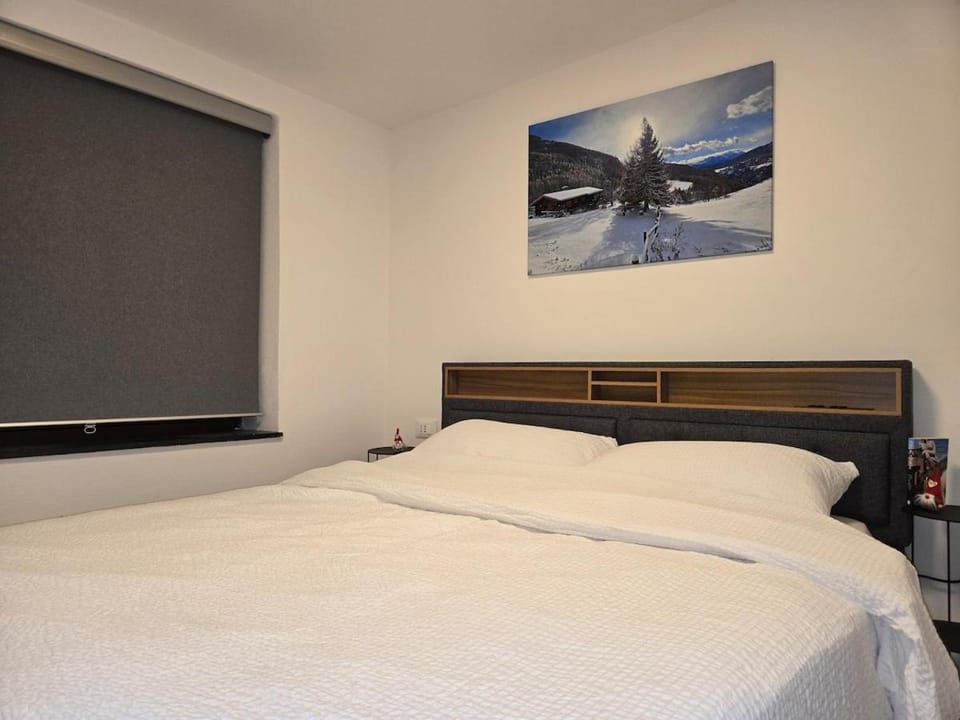 La Casa di Natan Ski In and Out Alpine Retreat House in Valtournenche