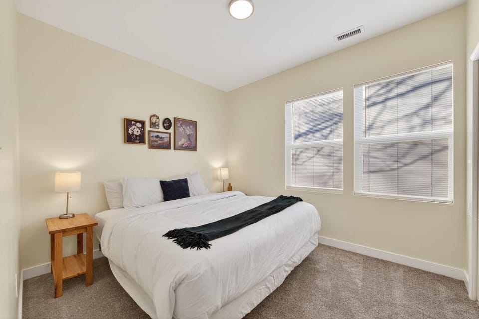 Cozy Indy Stay - Beville Ave Retreat 1 House in Indianapolis