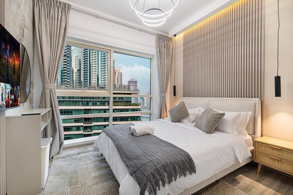 Luxury Duplex Penthouse with Stunning Marina Views Apartment in Dubai