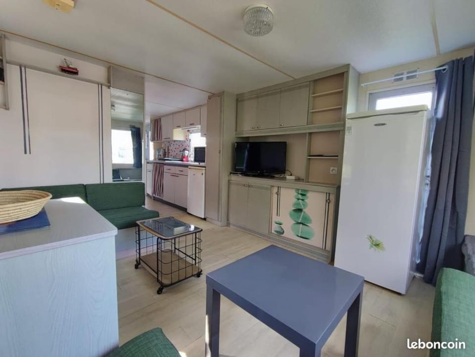 Mobil Home Campground/ 
RV Resort in Brittany