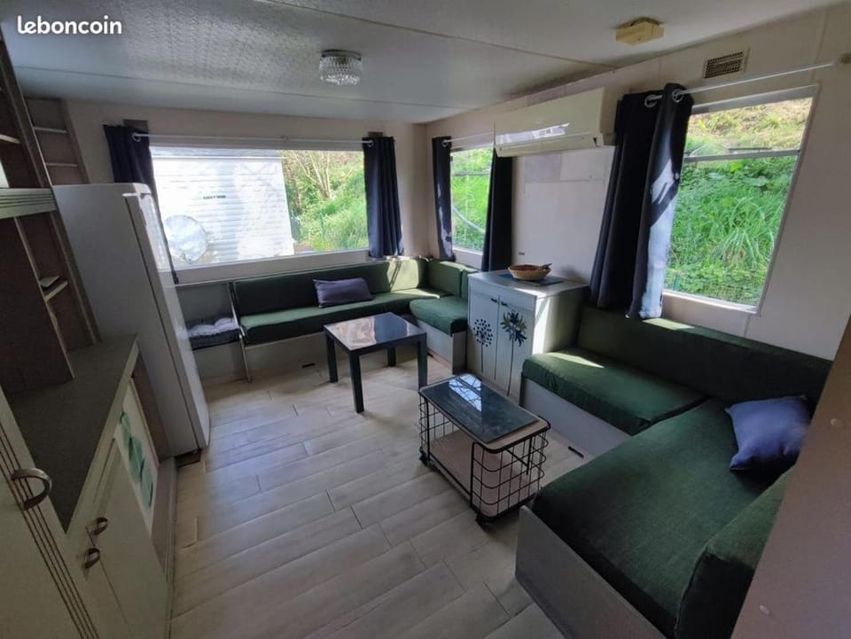 Mobil Home Campground/ 
RV Resort in Brittany