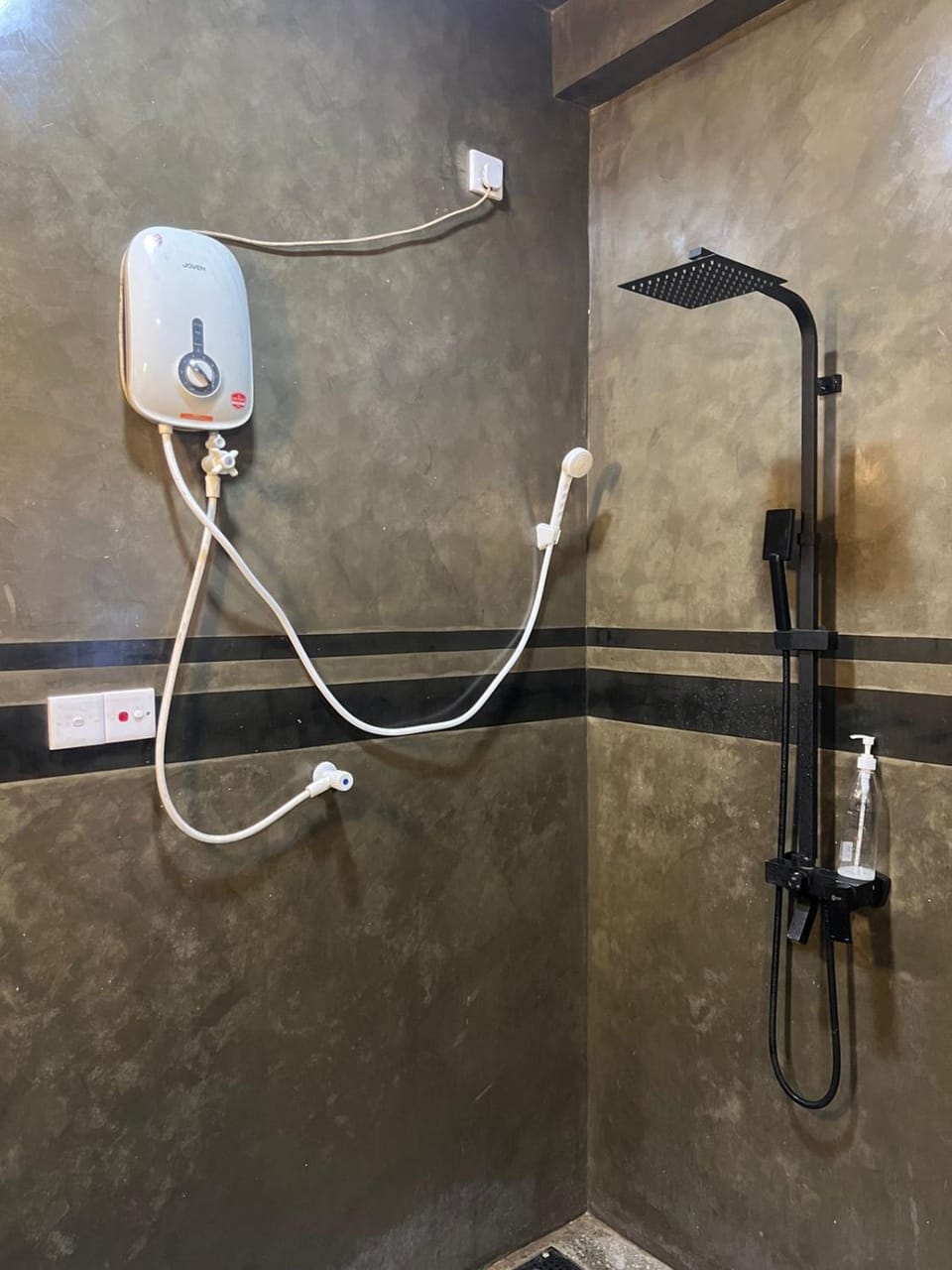 Shower, Bathroom, heating