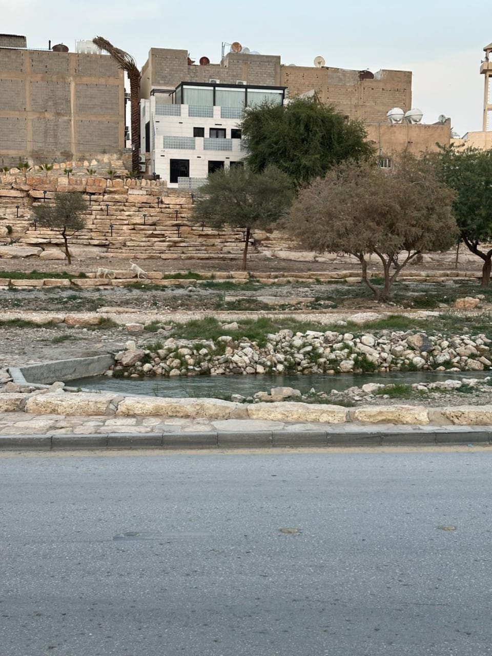 Property building, Day, Natural landscape, Landmark view