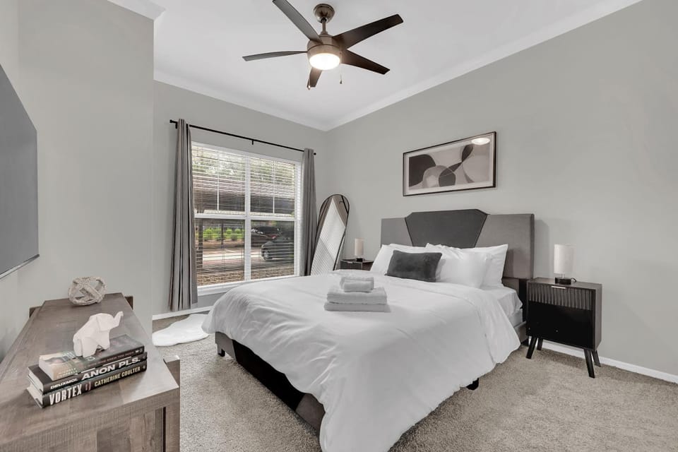 Bed, Bedroom