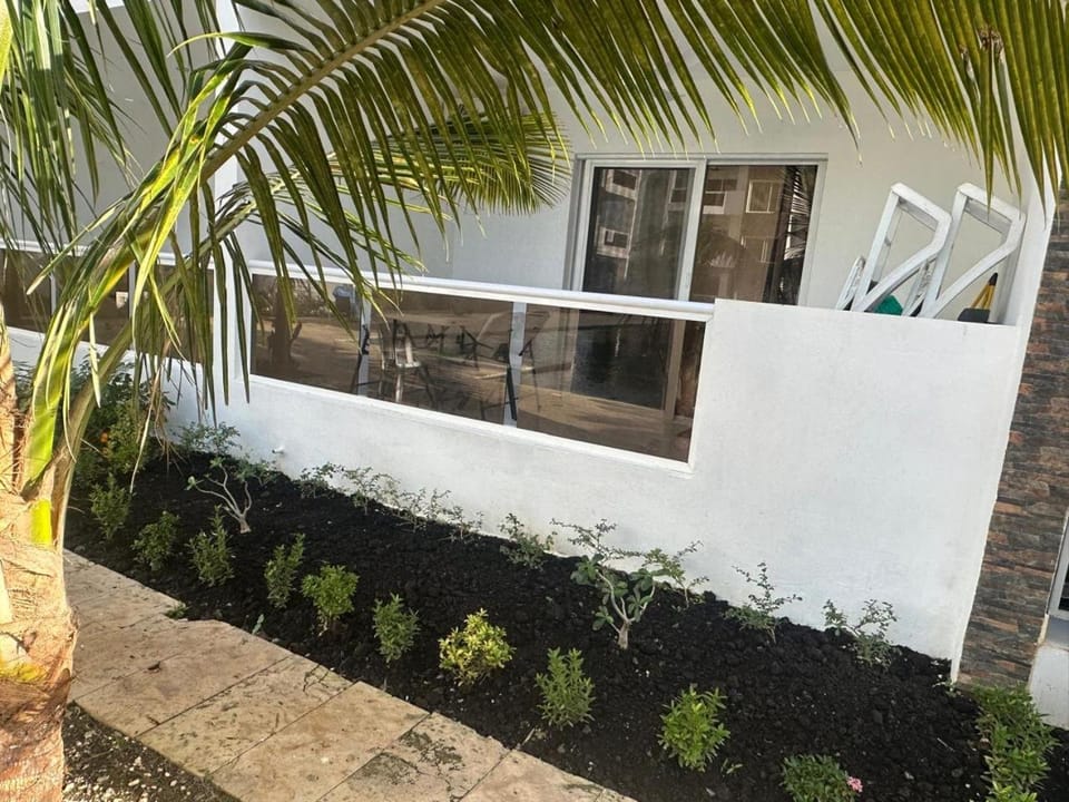 Maravilla Bayahibe , Stylish Apartment, Pool a Wifi Apartment in Los Melones