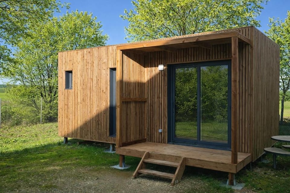 Property building, Balcony/Terrace