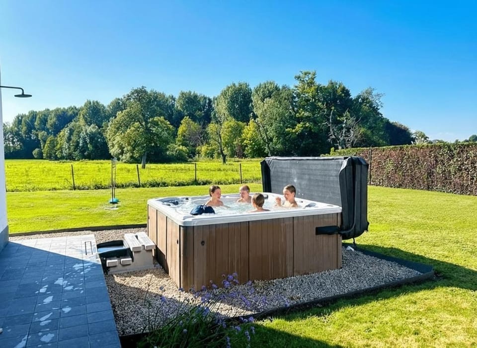 Garden, Hot Tub, Hot Tub, Sunset
