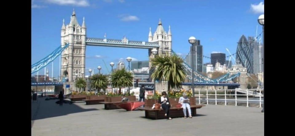 Nearby landmark, Natural landscape, City view