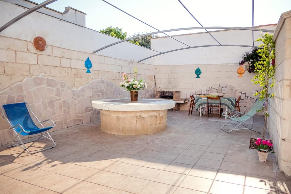 Casa Tulipano 2 DX a soli 200 mt dal mare di Torre Colimena House in Province of Taranto