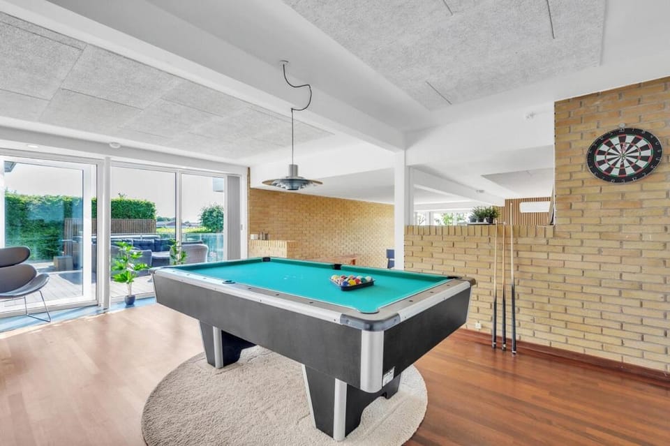 Pool - Sea view - Jacuzzi House in Væggerløse