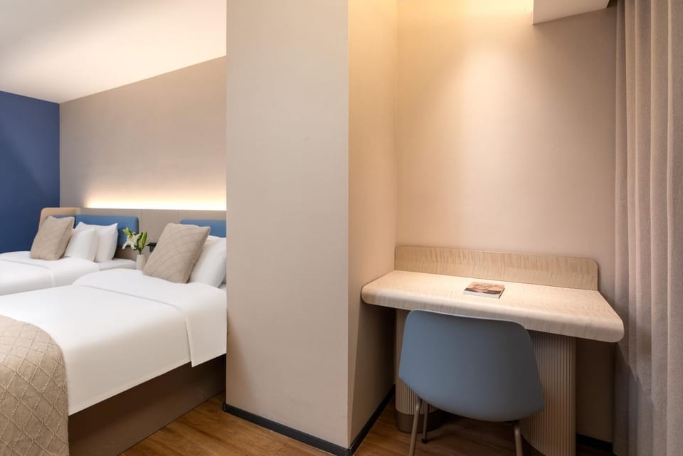Ezzi Hotel Hotel in Shanghai