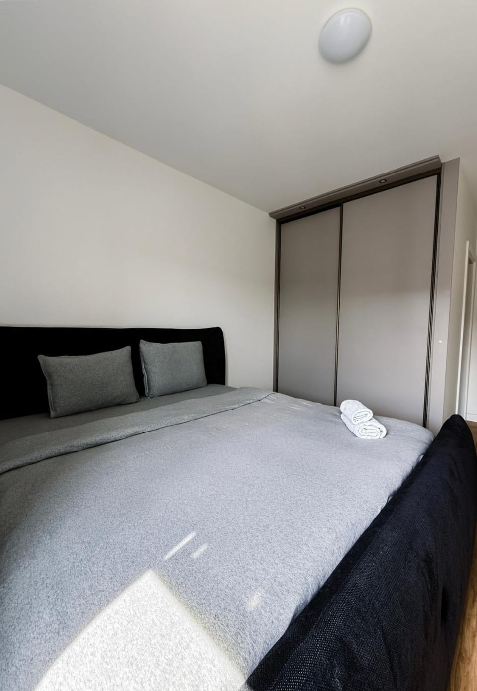 SENSA Premium Apartments - Free Parking Apartment in Belgrade