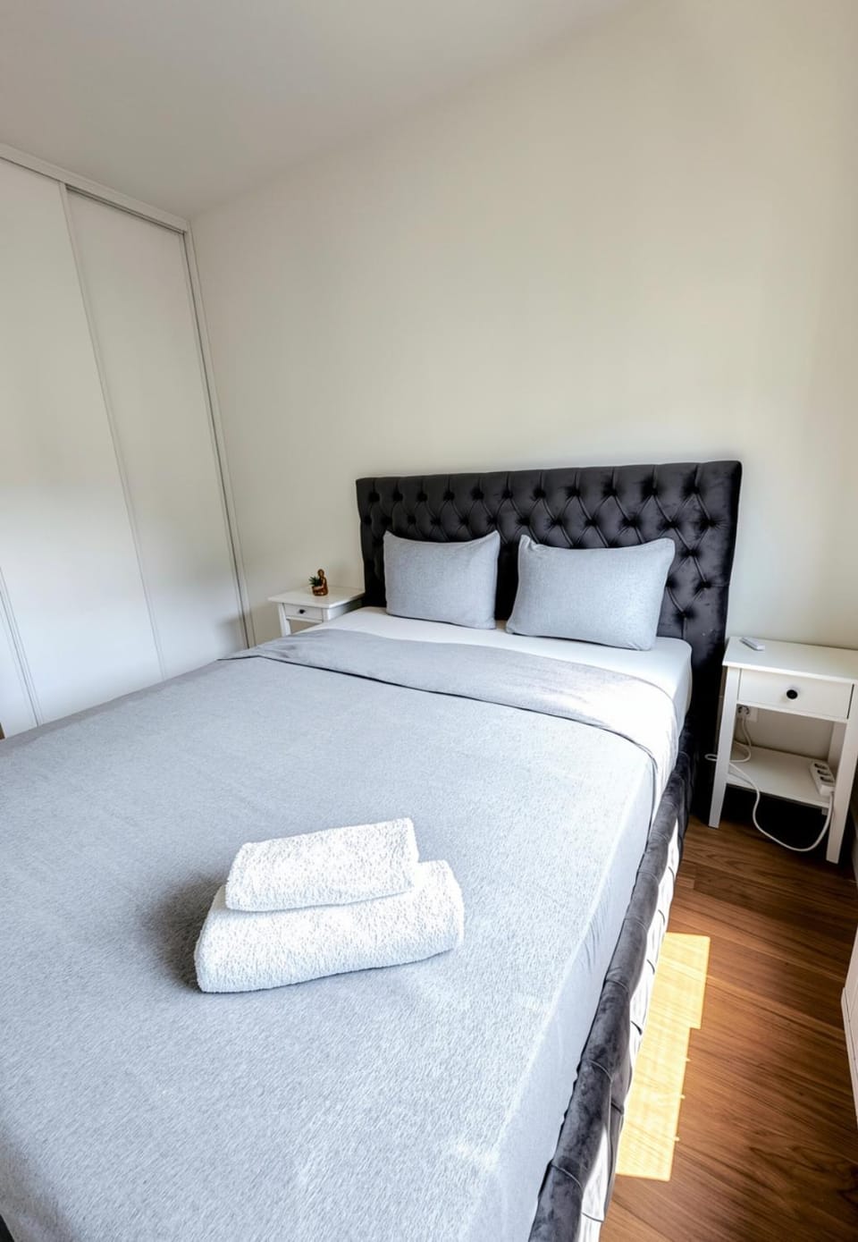 SENSA Premium Apartments - Free Parking Apartment in Belgrade