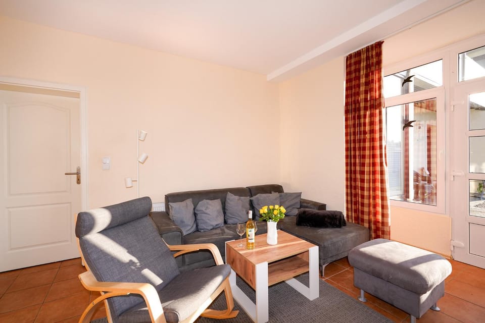 Möwenstr 5 Whg 8 Apartment in Grömitz