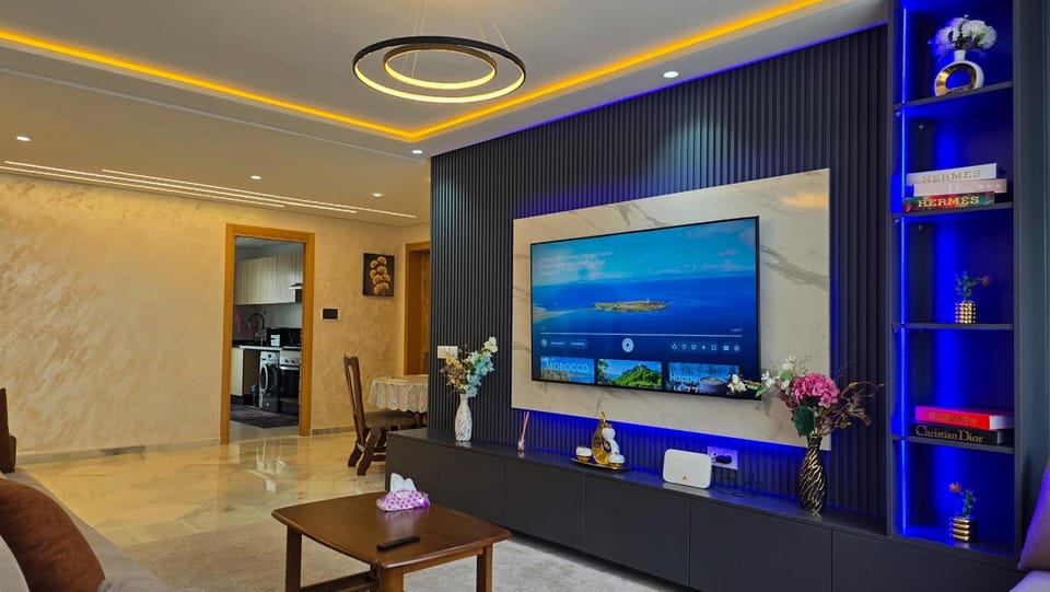 TV and multimedia, Dining area
