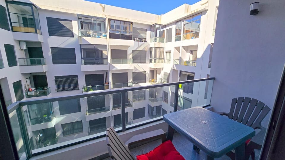 View (from property/room), Balcony/Terrace, Dining area