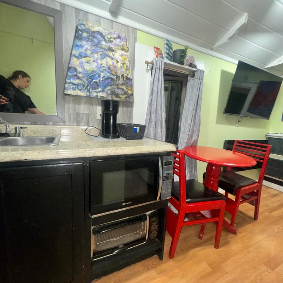 The Treehouse at Gatlinburgs Best Kept Secret Tiny Home PetsYES 420YES Chalet in Gatlinburg