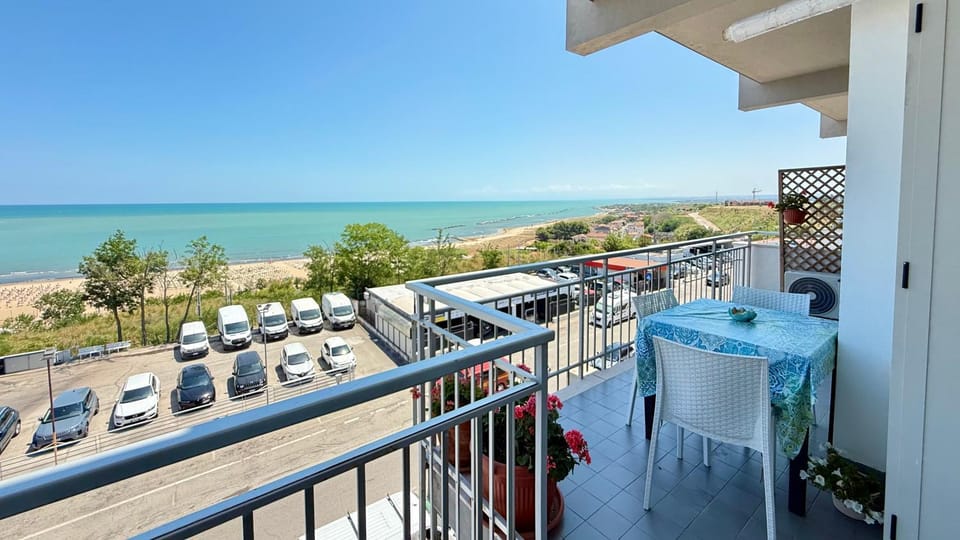 Property building, Sea view